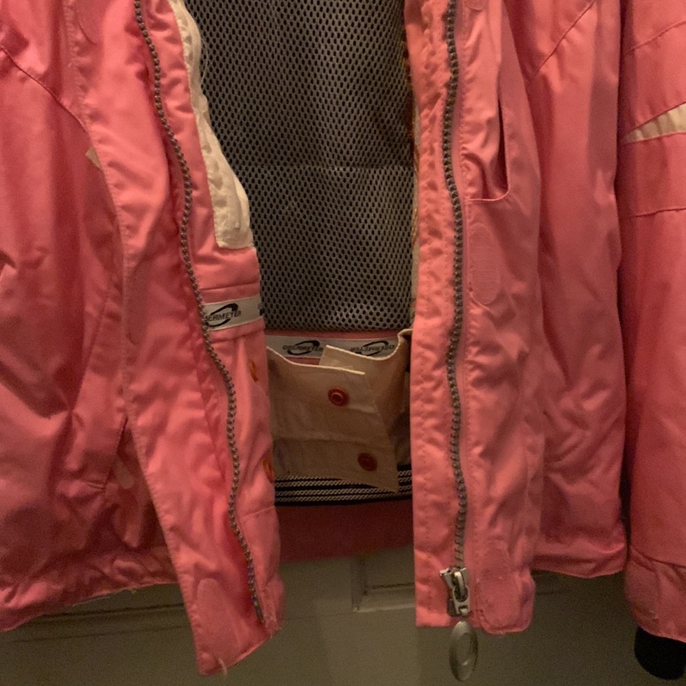 Brand New unused Obermeyer ski jacket Ladies 4 pink w/ white accents. No tags. - Picture 4 of 8